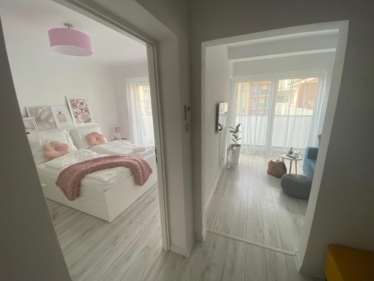 Apartament Nice Stay Любин Экстерьер фото